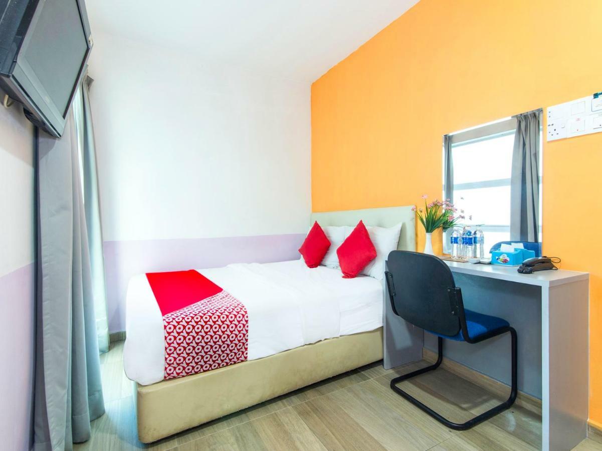 City Kuchai Hotel -Kuchai Lama,קואלה לומפור מראה חיצוני תמונה